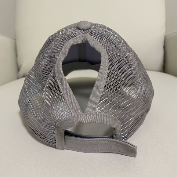 Baseball Cap for Ponytail/Bun - Picture 3 of 3